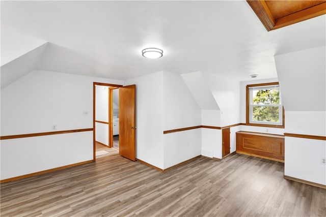 51 Revo Rd, Baldwin Boro, PA 15236