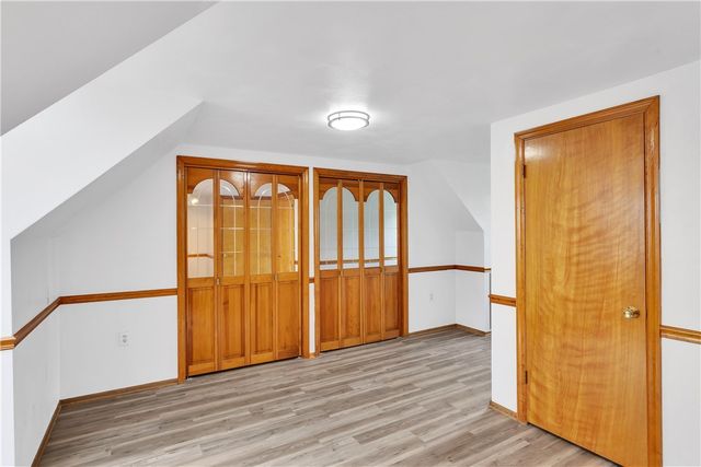 51 Revo Rd, Baldwin Boro, PA 15236