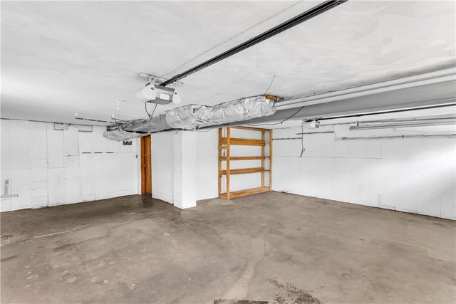 51 Revo Rd, Baldwin Boro, PA 15236