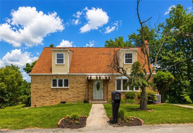 51 Revo Rd, Baldwin Boro, PA 15236