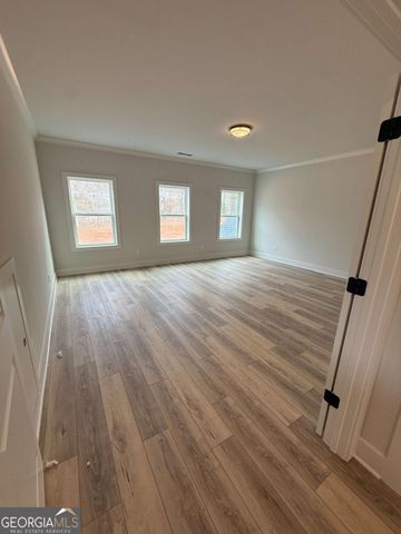 191 Thoroughbred Run, Hoschton, GA 30548