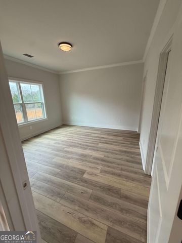 191 Thoroughbred Run, Hoschton, GA 30548