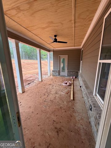 191 Thoroughbred Run, Hoschton, GA 30548