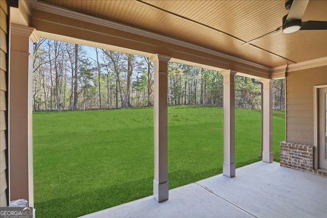 191 Thoroughbred Run, Hoschton, GA 30548