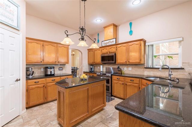 5409 Snowdrop Drive, Edinburg, TX 78542