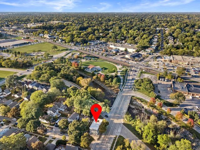 6800 Auburn AVENUE #6802, Wauwatosa, WI 53213