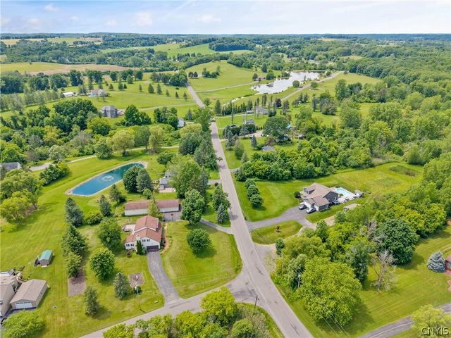 7253 North Brickyard Road, Van Buren, NY 13027
