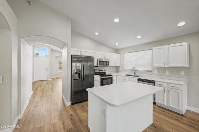 4961 E Holmes Avenue, Mesa, AZ 85206
