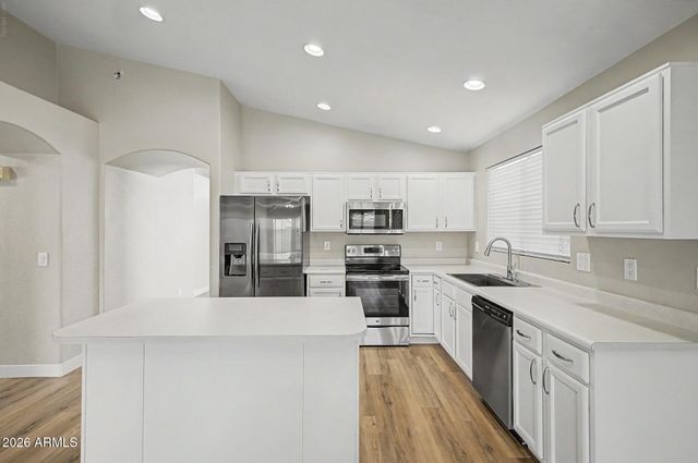 4961 E Holmes Avenue, Mesa, AZ 85206