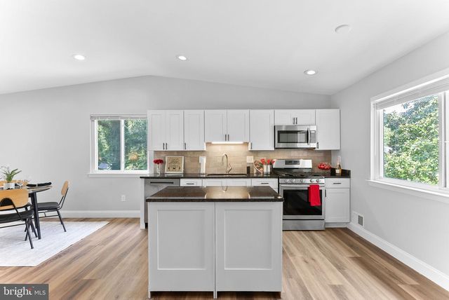 913 MCDANIEL CT, Herndon, VA 20170