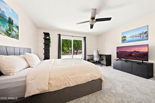 11629 N 40TH Way, Phoenix, AZ 85028
