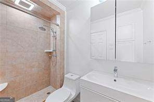 908 Lenox Hill Court NE, Atlanta, GA 30324