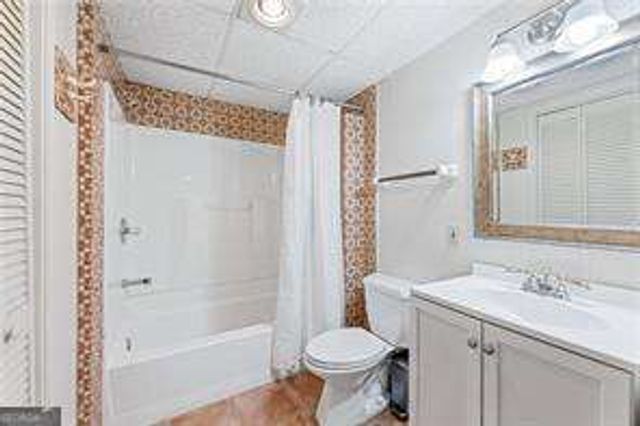 908 Lenox Hill Court NE, Atlanta, GA 30324