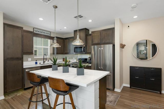 511 Sanderling Ln, Imperial Beach, CA 91932