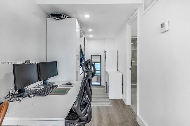 780 NE 69th St 1108, Miami, FL 33138