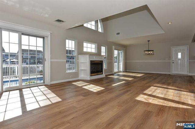 61 Ocean Gate Avenue, Berkeley, NJ 08721
