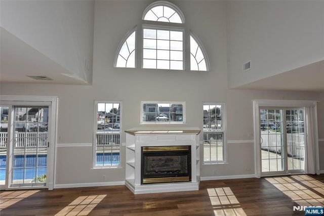 61 Ocean Gate Avenue, Berkeley, NJ 08721