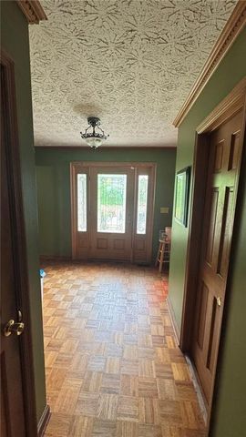 4291 Farmbrook Lane NE, Kennesaw, GA 30144
