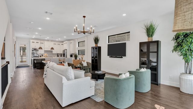 602 Winners Circle, Rowlett, TX 75088