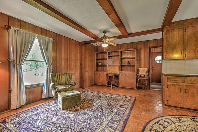 111 Skyline Drive, Bristol, TN 37620