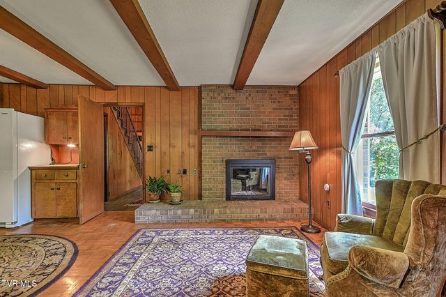 111 Skyline Drive, Bristol, TN 37620