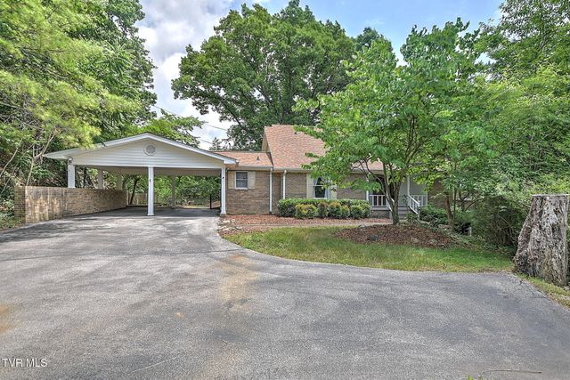 111 Skyline Drive, Bristol, TN 37620