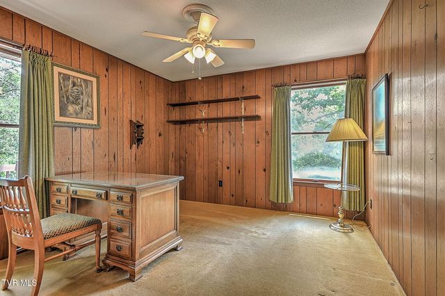 111 Skyline Drive, Bristol, TN 37620