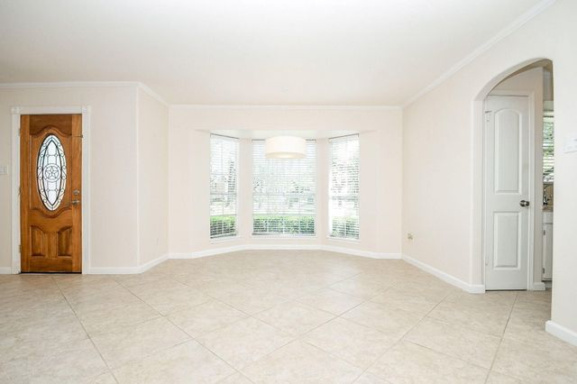 13240 Trail Hollow Drive 3240, Houston, TX 77079