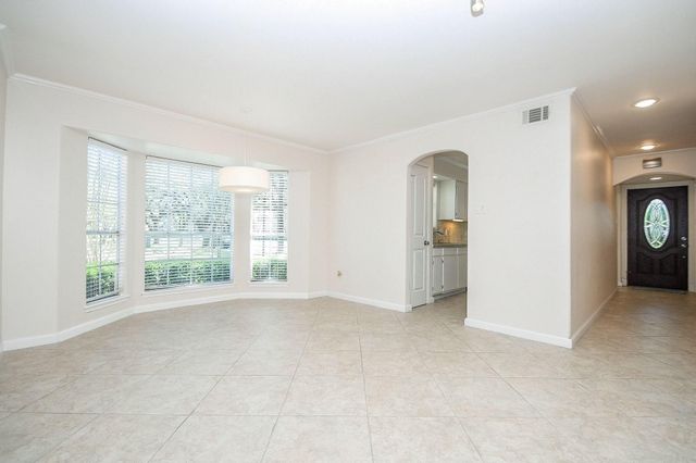 13240 Trail Hollow Drive 3240, Houston, TX 77079