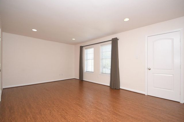 13240 Trail Hollow Drive 3240, Houston, TX 77079