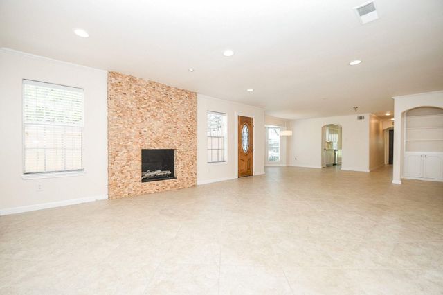 13240 Trail Hollow Drive 3240, Houston, TX 77079