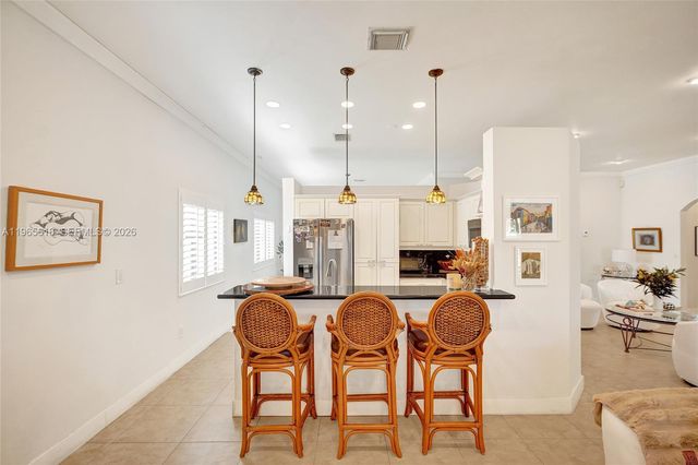 471 SW 92nd Psge, Miami, FL 33174