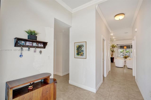 471 SW 92nd Psge, Miami, FL 33174