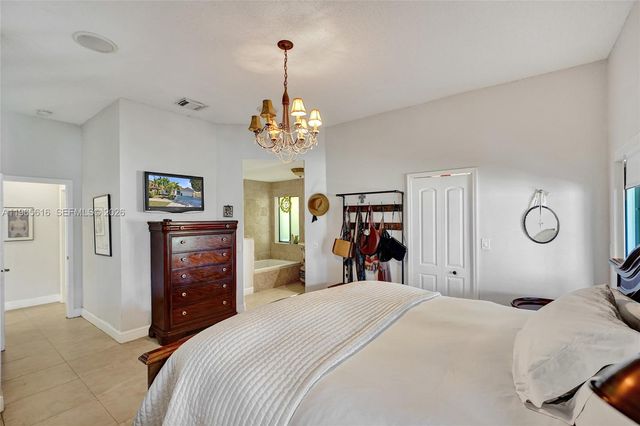 471 SW 92nd Psge, Miami, FL 33174