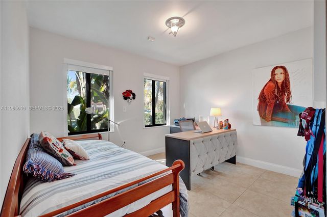 471 SW 92nd Psge, Miami, FL 33174