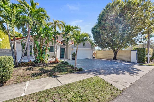 471 SW 92nd Psge, Miami, FL 33174