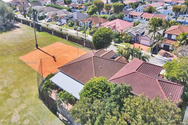 471 SW 92nd Psge, Miami, FL 33174