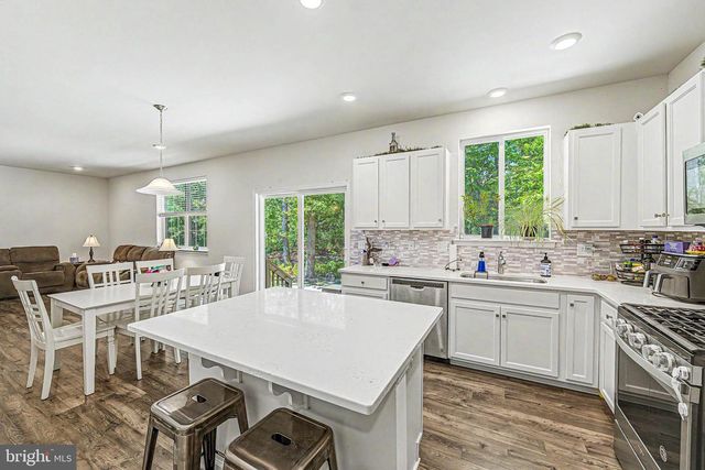 103 WILKSHIRE, Egg Harbor Township, NJ 08234