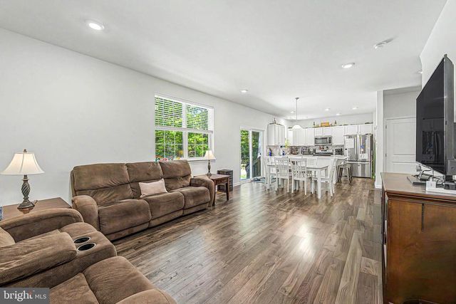 103 WILKSHIRE, Egg Harbor Township, NJ 08234