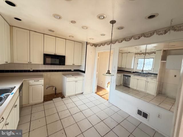 9011 GOOD LUCK RD, Lanham, MD 20706