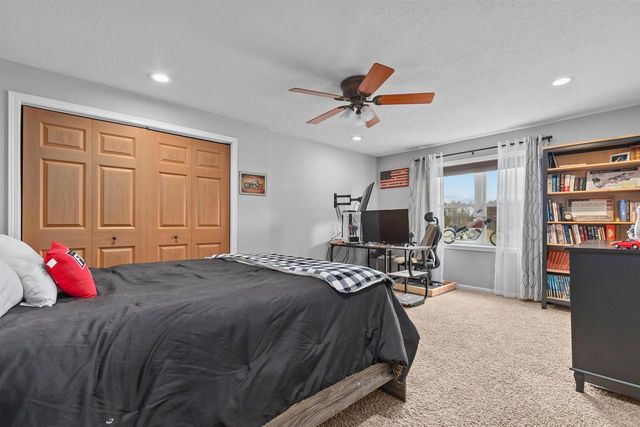 W8096 COUNTY ROAD MM, Wautoma, WI 54982