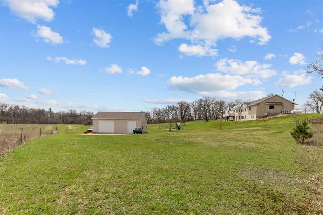 W8096 COUNTY ROAD MM, Wautoma, WI 54982