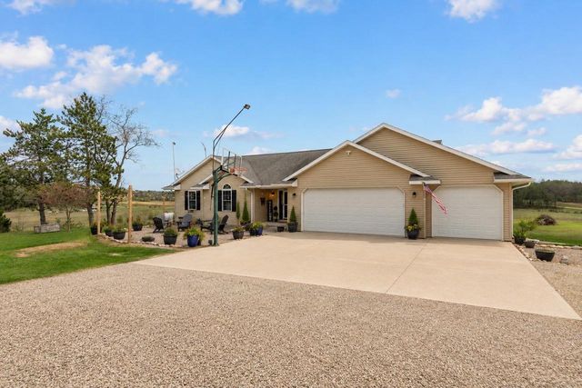 W8096 COUNTY ROAD MM, Wautoma, WI 54982