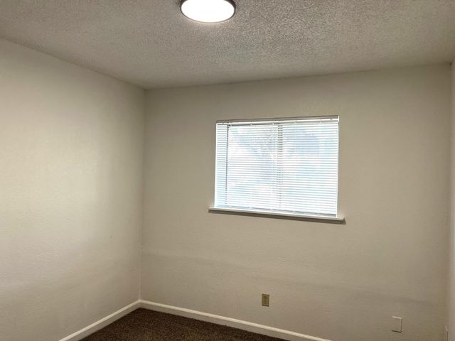 1501 Pelton Ave, Modesto, CA 95351