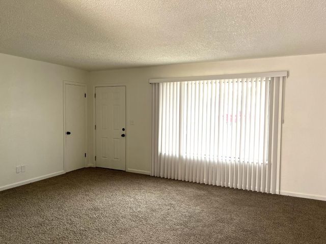 1501 Pelton Ave, Modesto, CA 95351