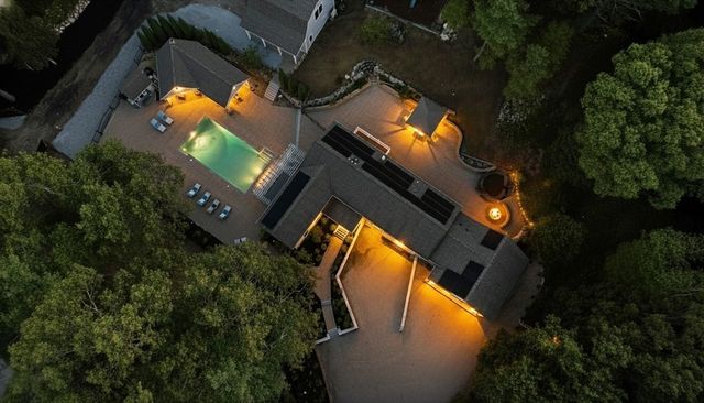 12 Magnolia Street, North Reading, MA 01864