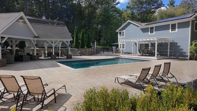 12 Magnolia Street, North Reading, MA 01864