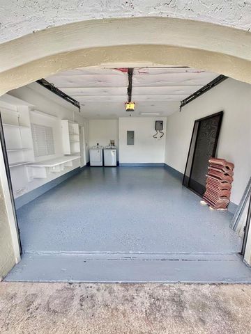 21547 Altamira Avenue, Boca Raton, FL 33433