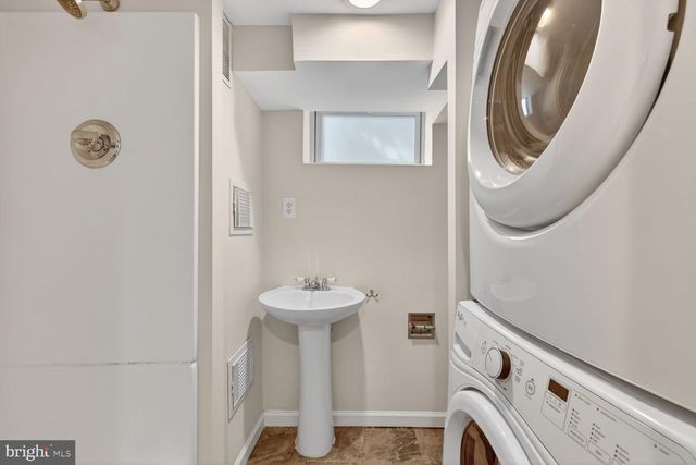 2539 WASHINGTON BLVD, Arlington, VA 22201