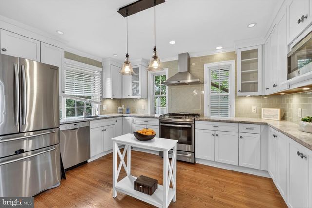 2539 WASHINGTON BLVD, Arlington, VA 22201